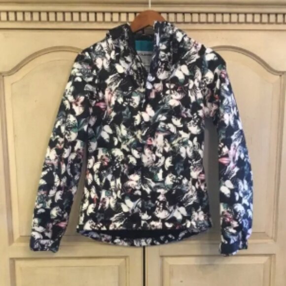 Volcom Black and White Ski Jacket with Floral Pattern and Quilted Design - Picture 1 of 5
